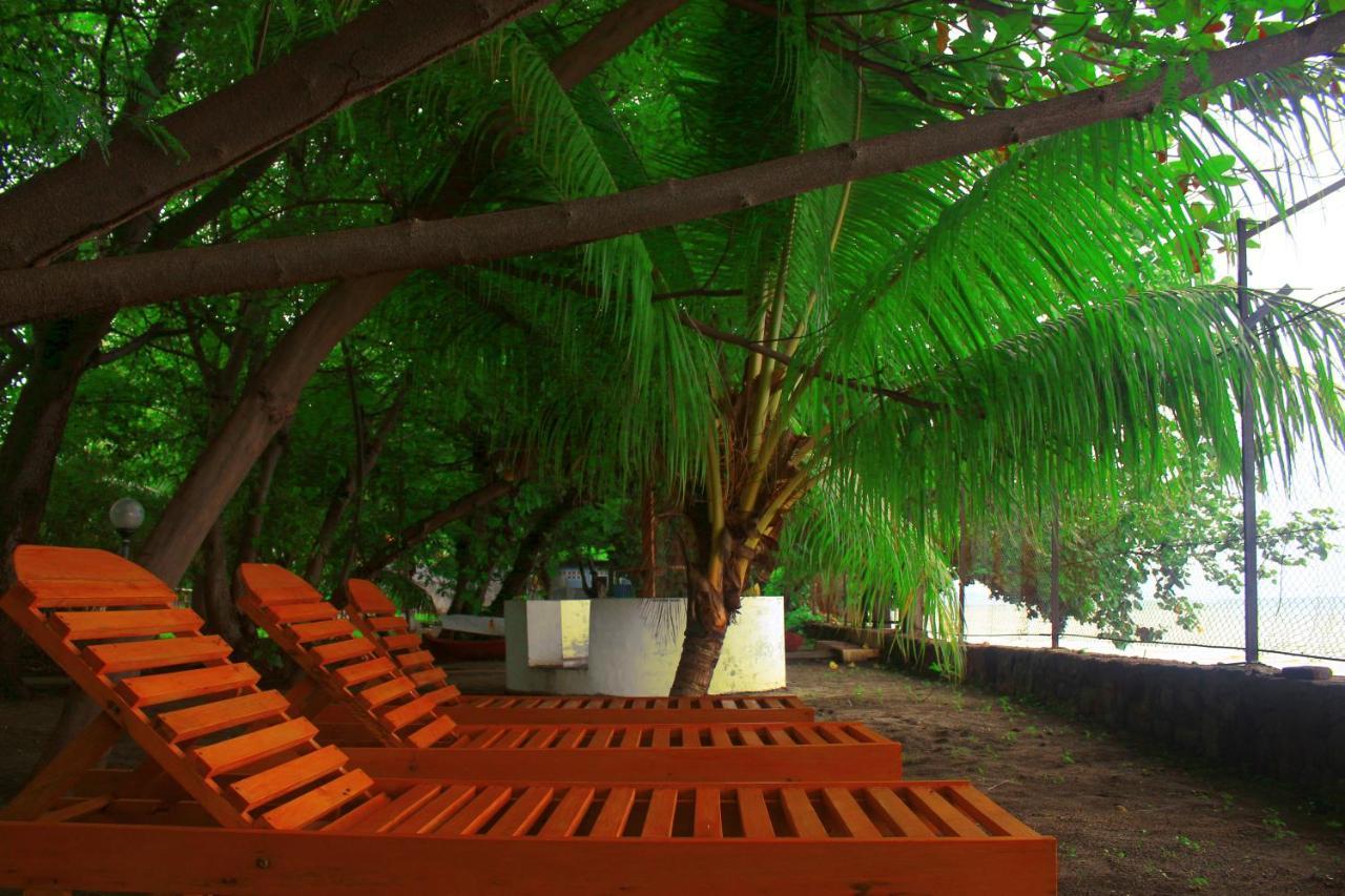 Fx72 Beach Resort Маумере Экстерьер фото