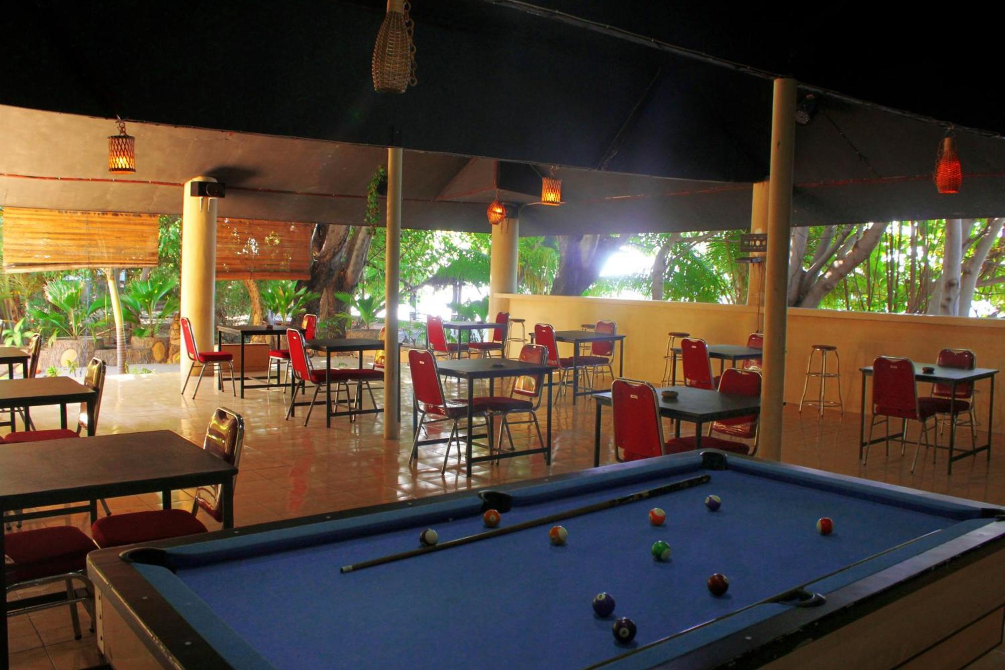 Fx72 Beach Resort Маумере Экстерьер фото